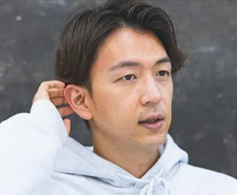 指原莉乃の元カレ芸人・コマンダンテ石井の顔画像
